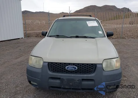 2004 Ford Escape Xlt z USA, uszkodzony, nr VIN 1FMCU931X4KA87700
